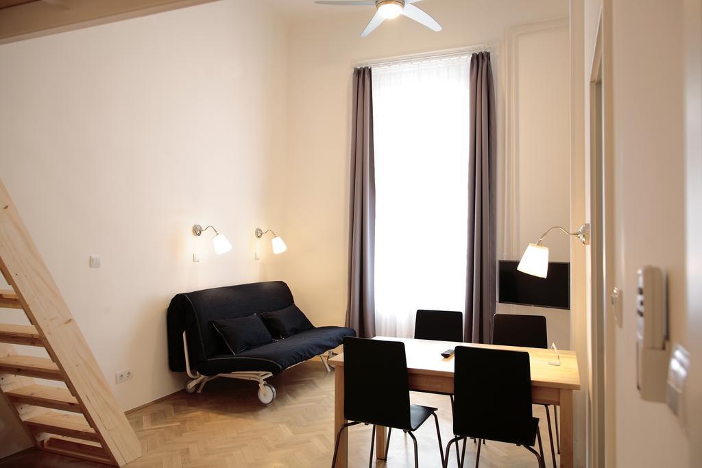 Maverick Apartments Boedapest Kamer foto