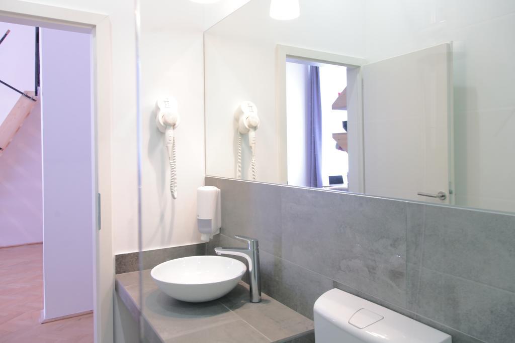 Maverick Apartments Boedapest Kamer foto