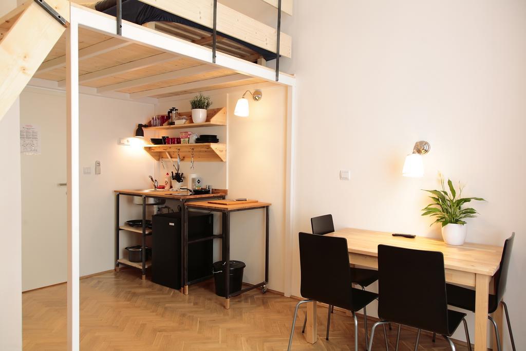 Maverick Apartments Boedapest Kamer foto