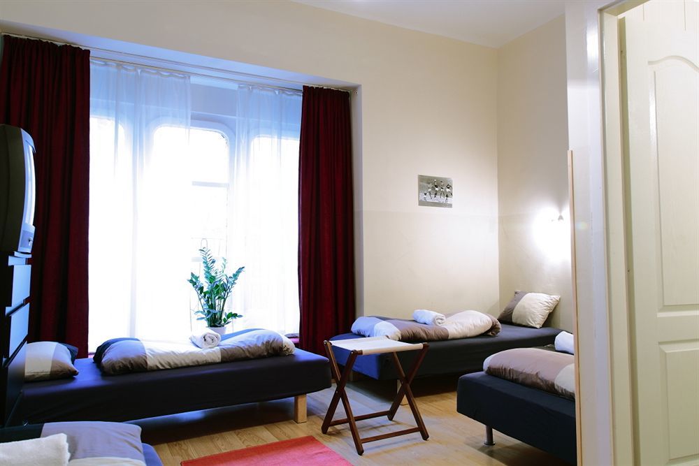 Maverick Apartments Boedapest Buitenkant foto